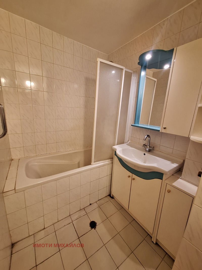 Do wynajęcia  1 sypialnia Sofia , Lozenec , 85 mkw | 41332480 - obraz [6]