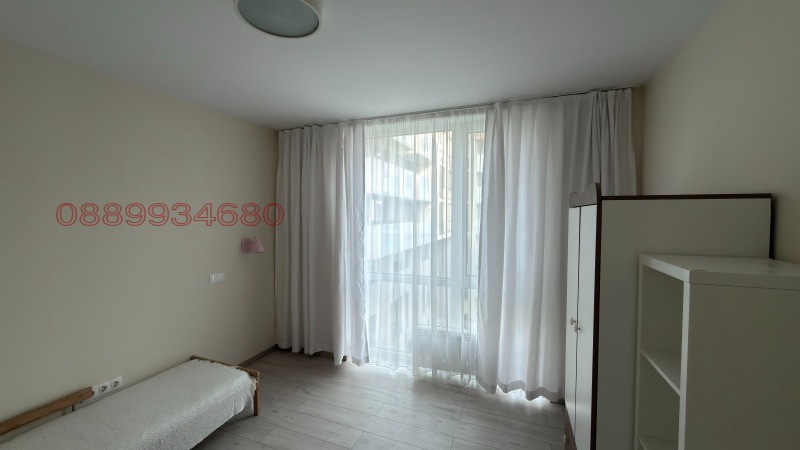 Дава под наем 3-СТАЕН, гр. София, Изгрев, снимка 3 - Апартаменти - 52623266