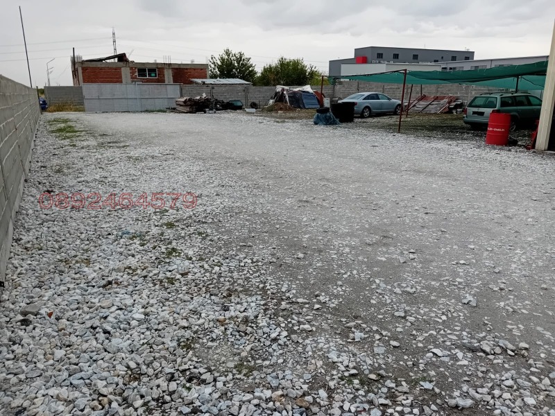 Дава под наем ГАРАЖ, ПАРКОМЯСТО, гр. Асеновград, област Пловдив, снимка 2 - Гаражи и паркоместа - 52794599