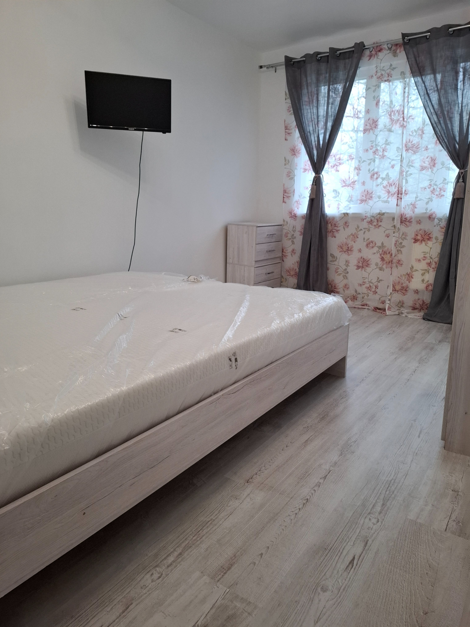 Дава под наем 3-СТАЕН, гр. София, Люлин 9, снимка 6 - Апартаменти - 54038757