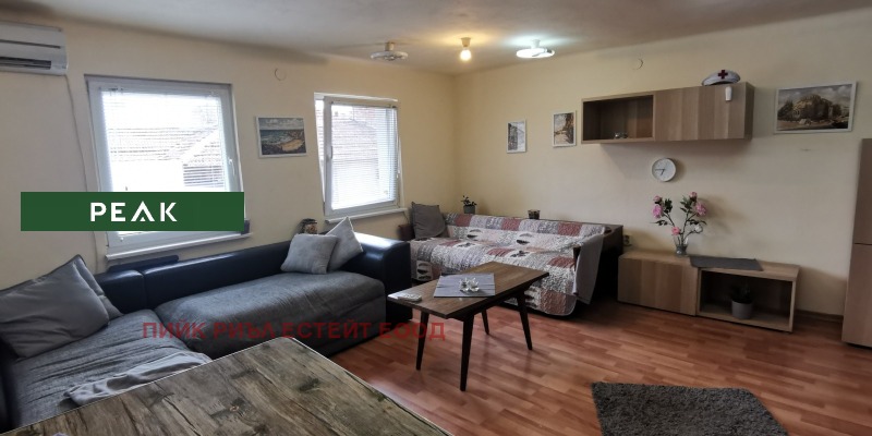 De inchiriat  2 dormitoare Sofia , Țentâr , 60 mp | 33386541