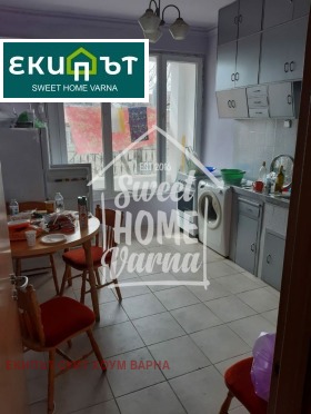3 soverom Sjataldsja, Varna