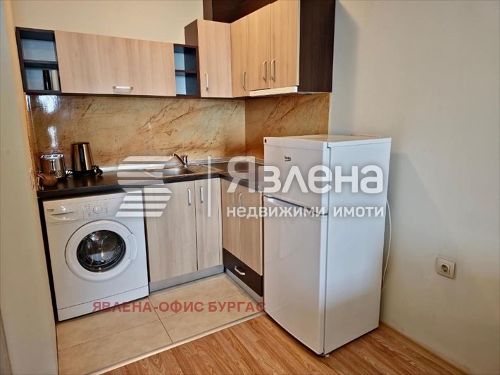 Дава под наем 2-СТАЕН, гр. Бургас, Сарафово, снимка 2 - Апартаменти - 52407163