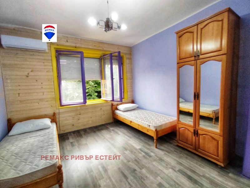 Дава под наем  3-стаен град Русе , Център , 98 кв.м | 10390003 - изображение [7]