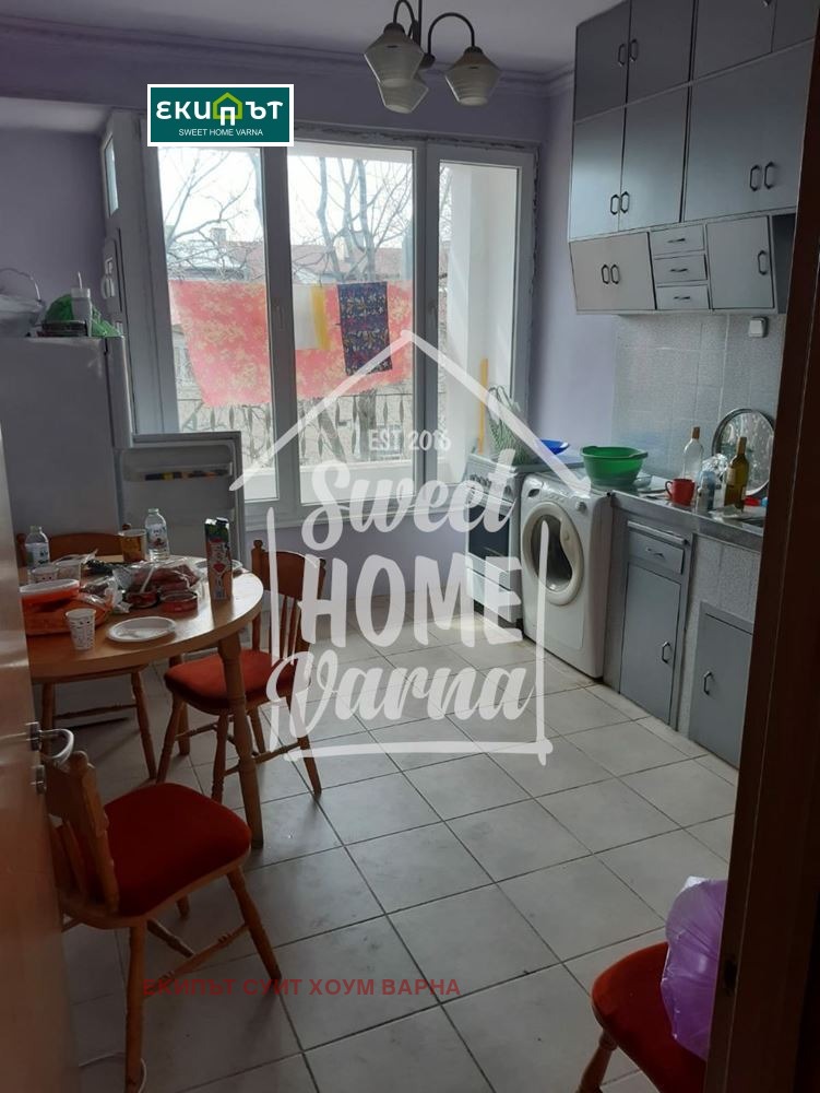 Da affittare  3 camere da letto Varna , Chataldga , 90 mq | 72569477