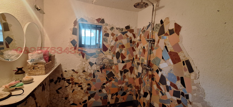 Дава под наем КЪЩА, гр. Перник, Център, снимка 12 - Къщи - 53192622