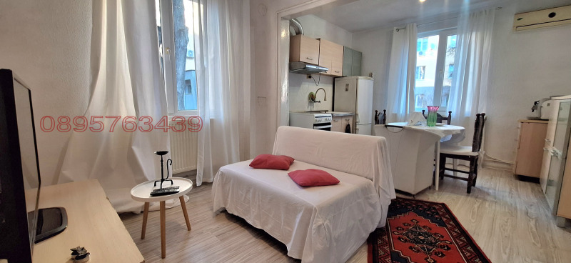 Дава под наем КЪЩА, гр. Перник, Център