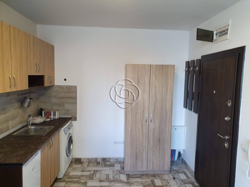 För uthyrning  Studio Sofia , Slatina , 33 kvm | 88164627 - bild [2]