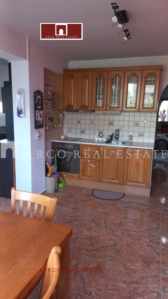 Под наем 2-СТАЕН, град София, Оборище • 750 € • 71294645 — Holmes.bg