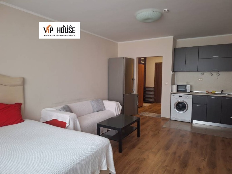 Дава под наем 2-СТАЕН, гр. Пазарджик, Център