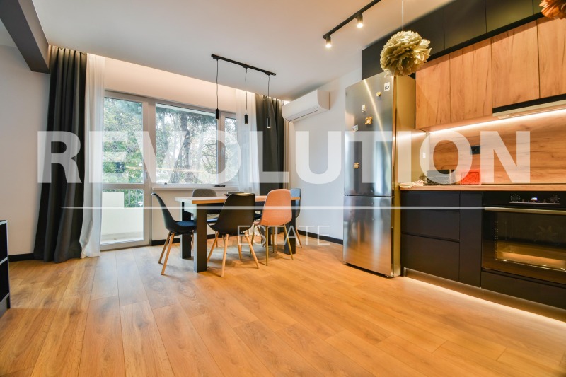 Издаје се  2 спаваће собе Софија , Лозенец , 90 м2 | 39442959 - слика [4]