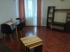 1 chambre Lyatno kino Trakiya, Varna 1