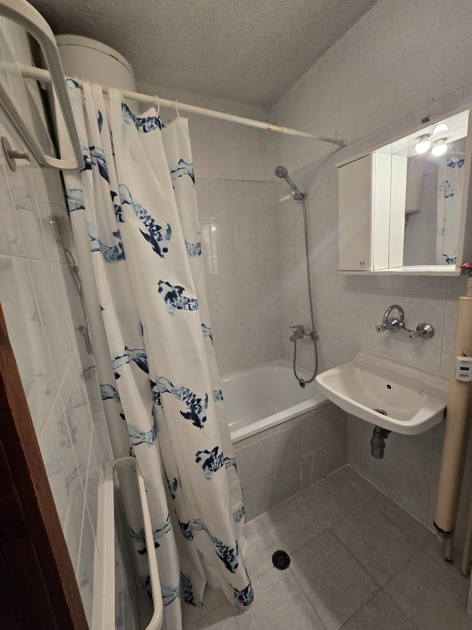 Дава под наем 2-СТАЕН, гр. София, Лозенец, снимка 8 - Апартаменти - 54349543