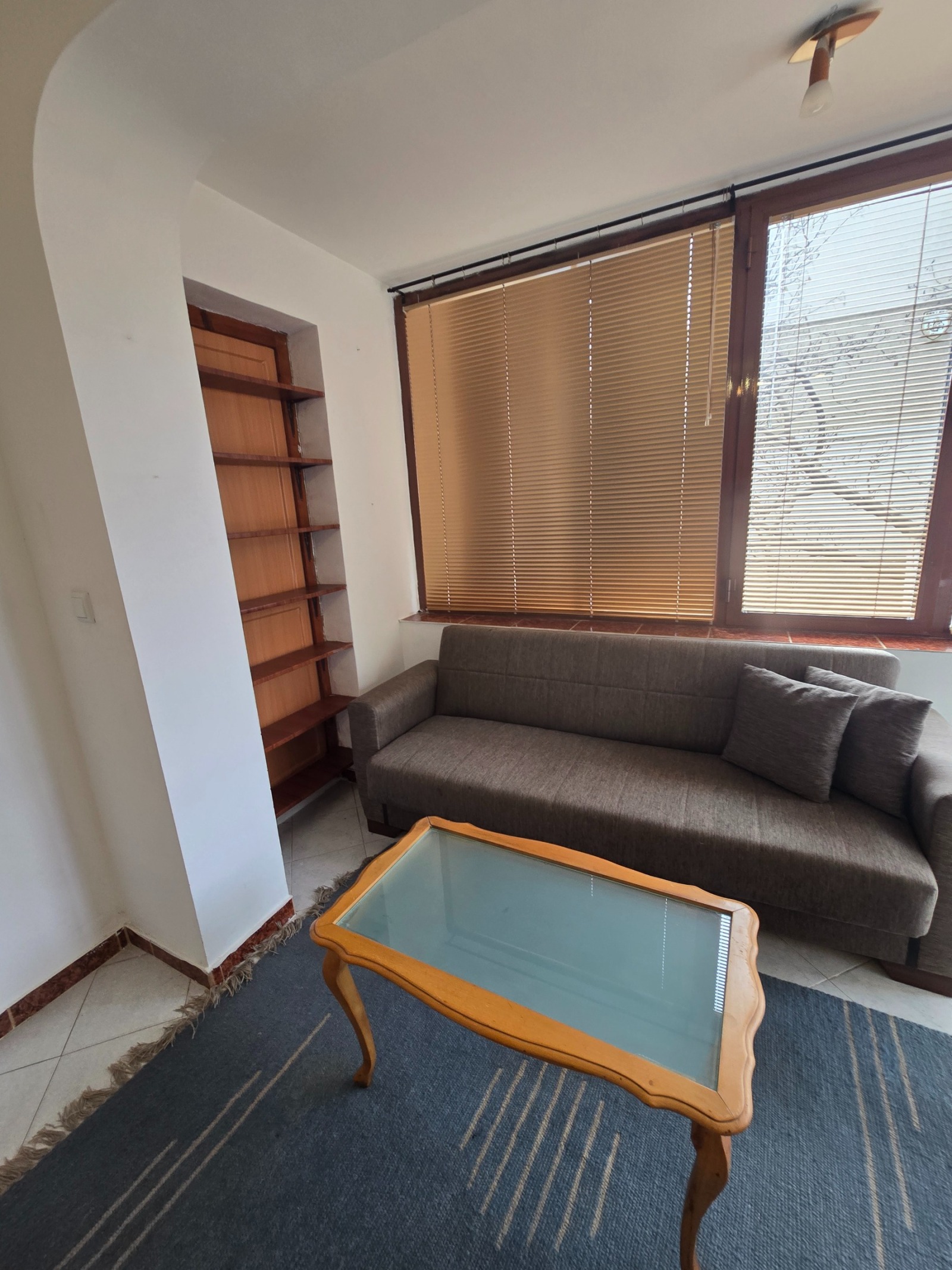 Дава под наем 2-СТАЕН, гр. София, Лозенец, снимка 6 - Апартаменти - 54349543