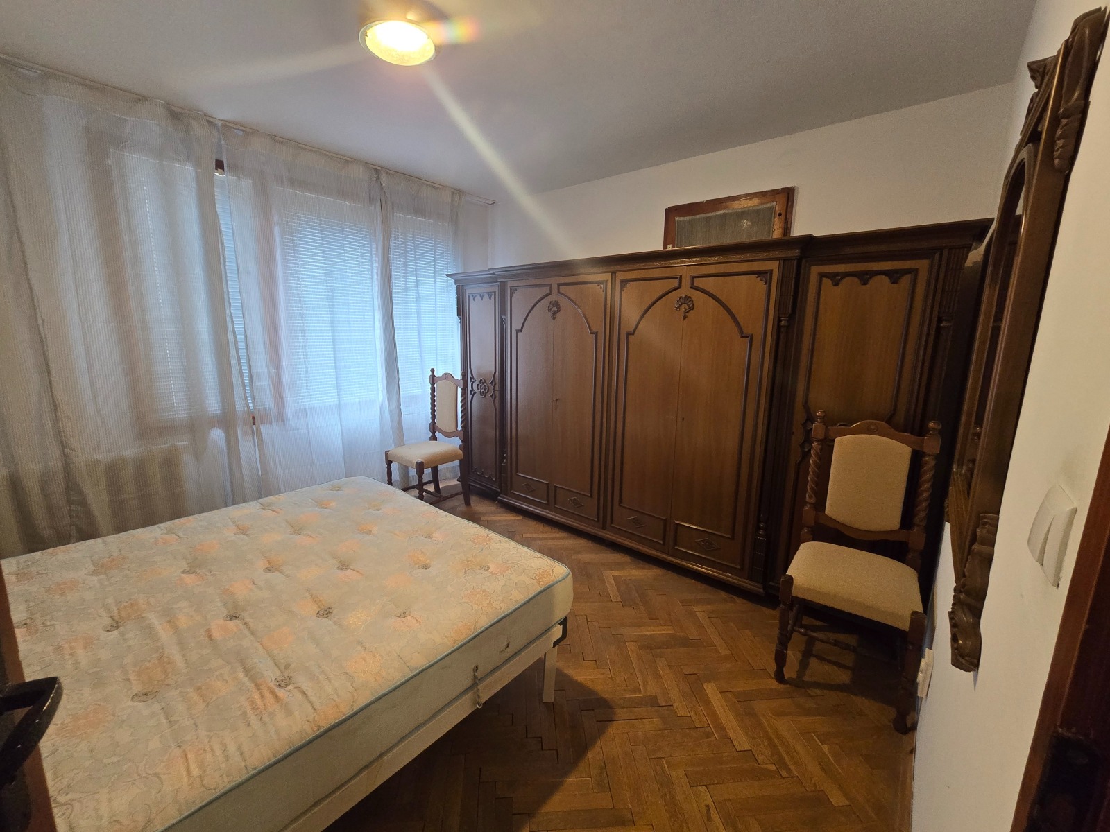 Дава под наем 2-СТАЕН, гр. София, Лозенец, снимка 7 - Апартаменти - 54349543