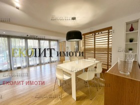 1 quarto Bakston, Sofia 5