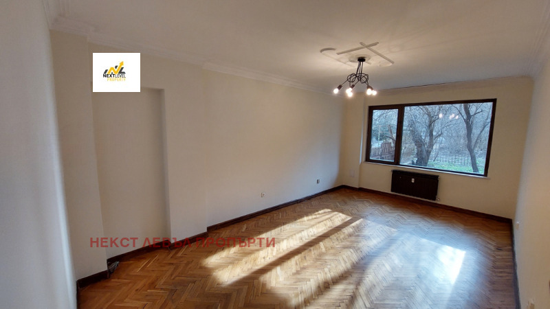 Kiadó  2 hálószobás Sofia , Centar , 110 négyzetméter | 25265381 - kép [3]