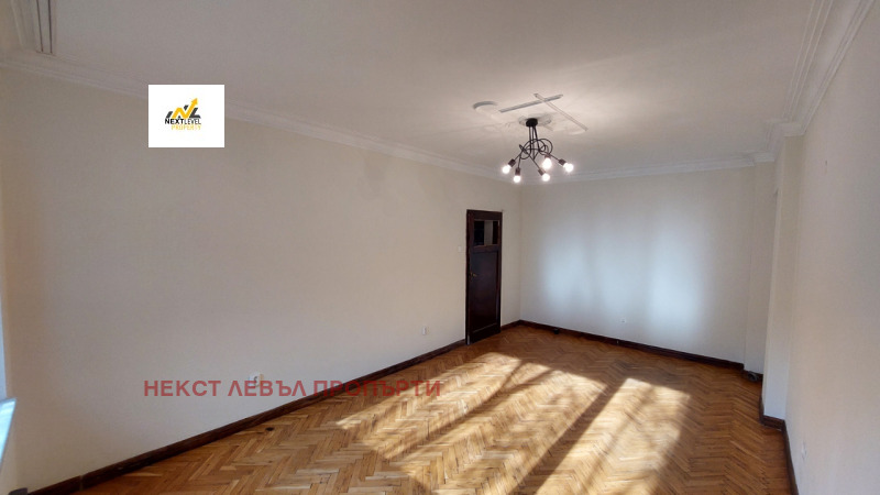 Kiadó  2 hálószobás Sofia , Centar , 110 négyzetméter | 25265381 - kép [6]