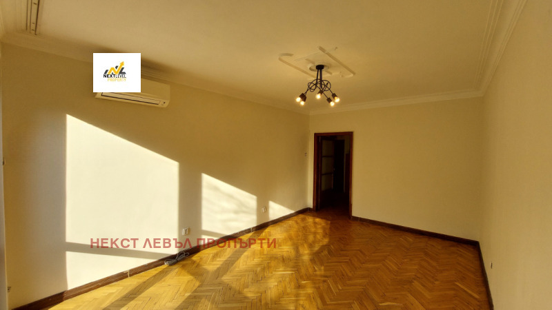 Kiadó  2 hálószobás Sofia , Centar , 110 négyzetméter | 25265381 - kép [2]