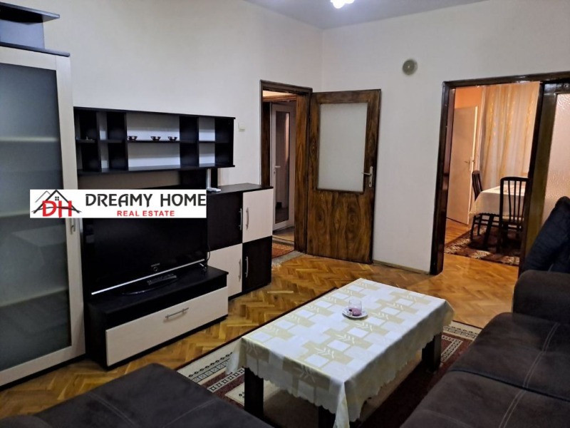 Da affittare  3 camere da letto Stara Zagora , Tsentar , 90 mq | 59141831