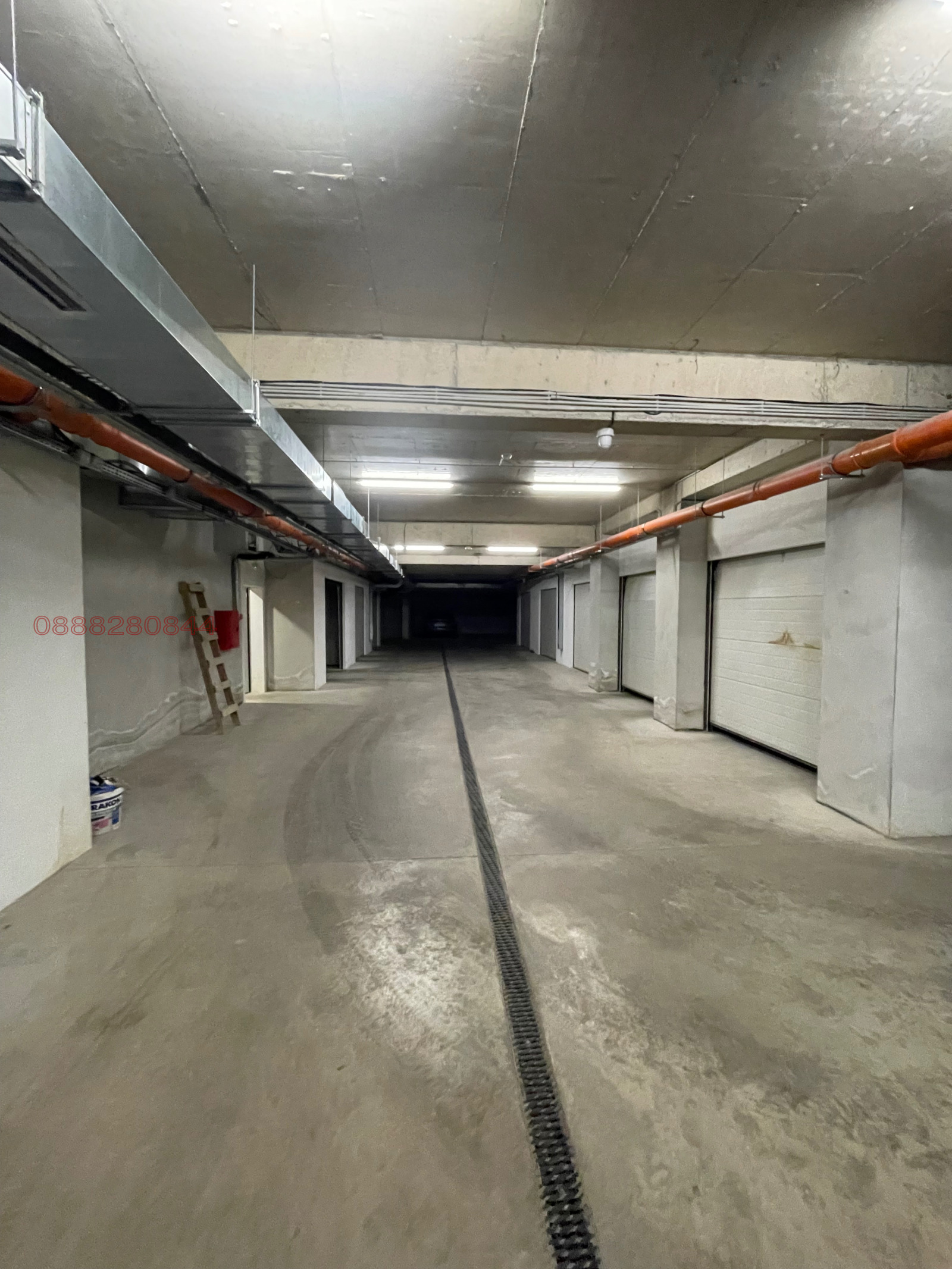 Дава под наем ГАРАЖ, ПАРКОМЯСТО, гр. София, Манастирски ливади, снимка 5 - Гаражи и паркоместа - 53863507