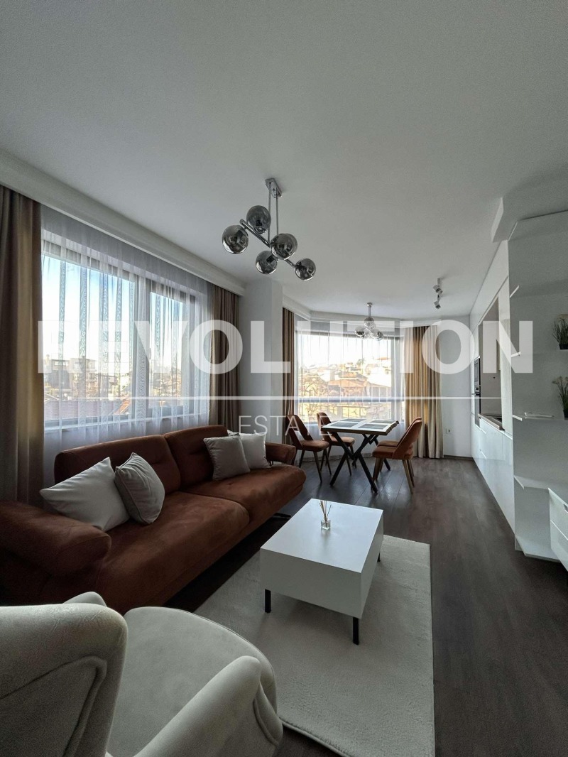Vuokrattavana  1 makuuhuone Plovdiv , Kamenitsa 1 , 72 neliömetriä | 94007313