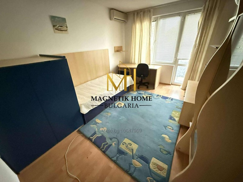 Zu vermieten  3+ Schlafzimmer Burgas , Zentar , 146 qm | 54995118 - Bild [2]