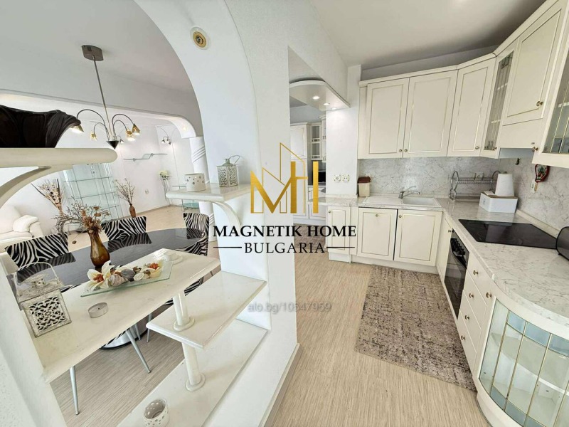 Zu vermieten  3+ Schlafzimmer Burgas , Zentar , 146 qm | 54995118 - Bild [17]