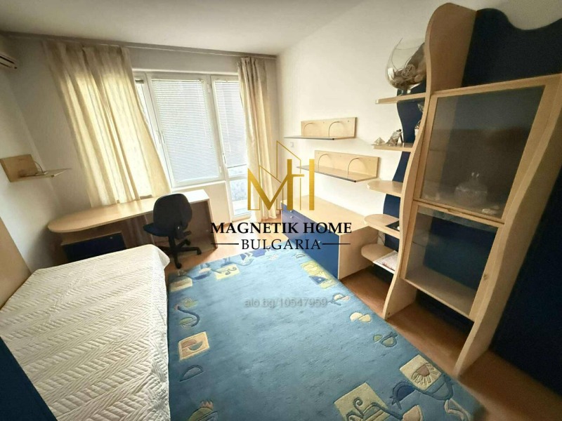 Zu vermieten  3+ Schlafzimmer Burgas , Zentar , 146 qm | 54995118 - Bild [3]