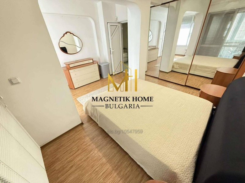 Zu vermieten  3+ Schlafzimmer Burgas , Zentar , 146 qm | 54995118 - Bild [8]
