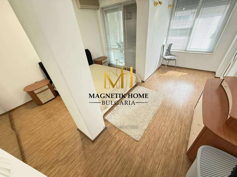 Zu vermieten  3+ Schlafzimmer Burgas , Zentar , 146 qm | 54995118 - Bild [4]