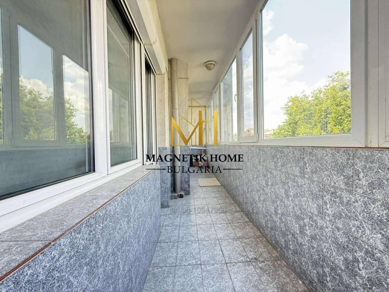 Zu vermieten  3+ Schlafzimmer Burgas , Zentar , 146 qm | 54995118 - Bild [13]