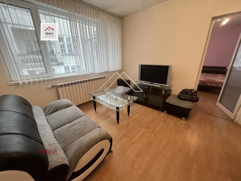 Da affittare  3+ camere da letto Stara Zagora , Tsentar , 120 mq | 15029180 - Immagine [2]