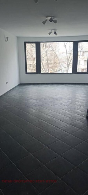 Studio Vazrazhdane, Burgas