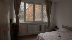 ���� ��� ���� 3-����� | Imot.bg � ����� ������ 8