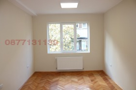 Zu vermieten Büro