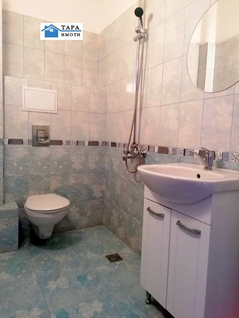 Издаје се  2 спаваће собе Софија , Банишора , 105 м2 | 64040157 - слика [11]