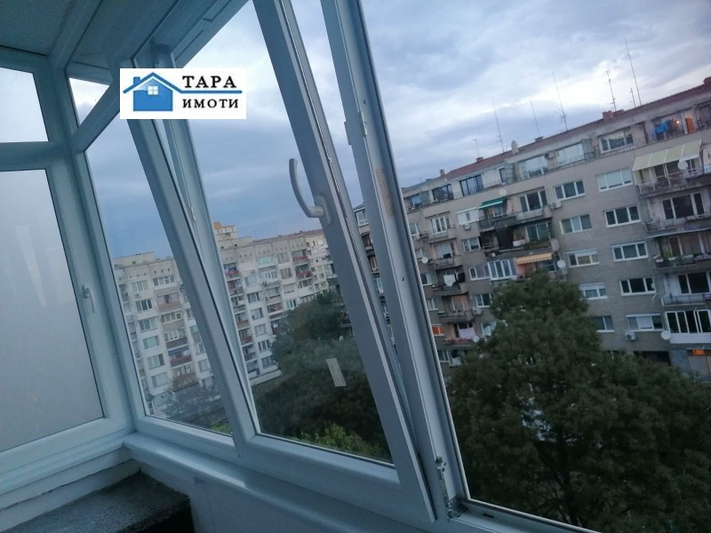 Издаје се  2 спаваће собе Софија , Банишора , 105 м2 | 64040157 - слика [12]