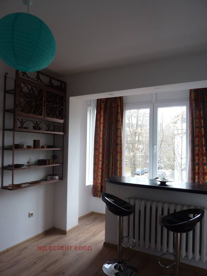 Дава под наем 3-СТАЕН, гр. София, Иван Вазов, снимка 4 - Апартаменти - 53074767