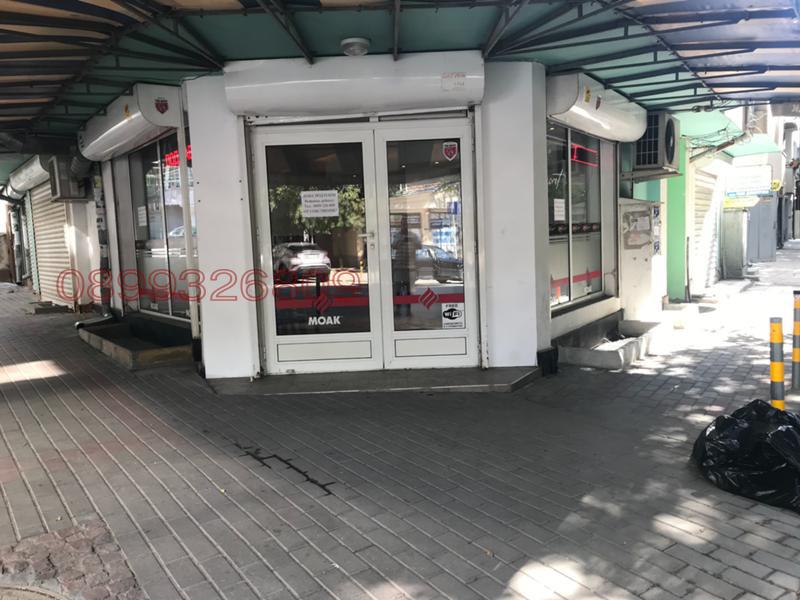 Дава под наем ЗАВЕДЕНИЕ, гр. Варна, Зимно кино Тракия, снимка 2 - Заведения - 53999018