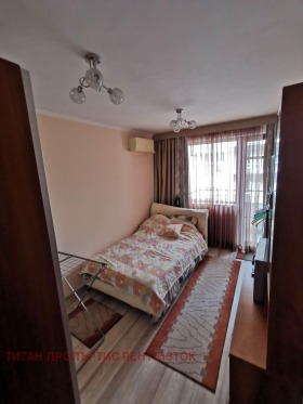 ���� ��� ���� 3-����� | Imot.bg � ����� ������ 8