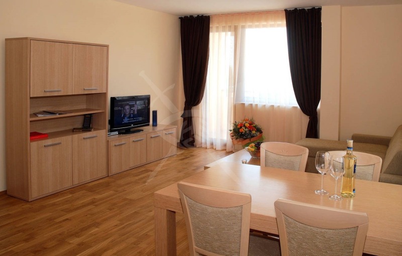 Te huur  Studio Varna , k.k. Sv.Sv. Konstantin i Elena , 50 m² | 14229461 - afbeelding [2]