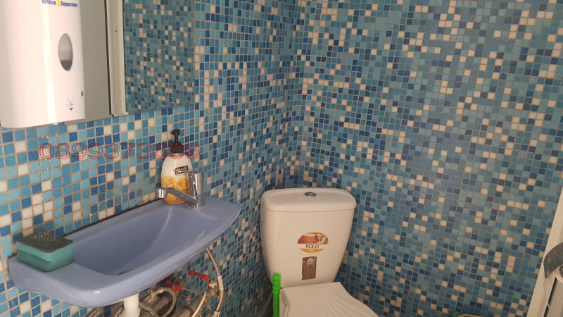 Дава под наем МАГАЗИН, гр. Сливен, Център, снимка 8 - Магазини - 53218123