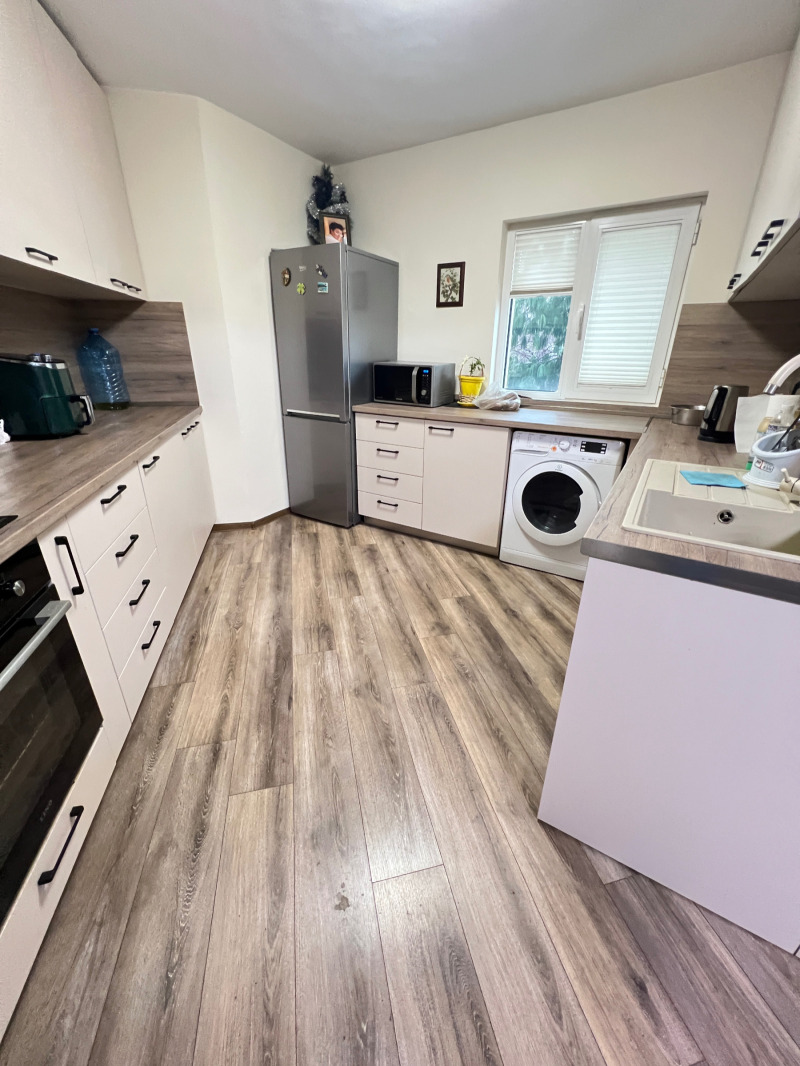 Дава под Наем 3-СТАЕН в град София, Младост 2 - 98 кв.м / 690 € » 1 349.52 лв., РИЪЛ ИСТЕЙТ ЕЛ ЕКС