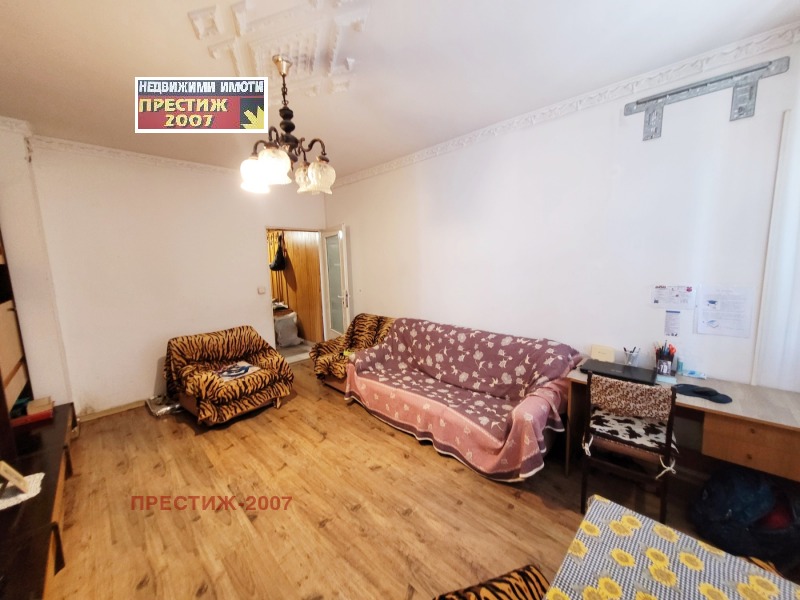 De inchiriat  1 dormitor Șumen , 5-ti polc , 70 mp | 61937001 - imagine [3]