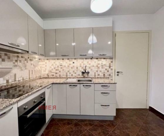 For Rent  3+ bedroom Sofia , Tsentar , 140 sq.m | 61541587