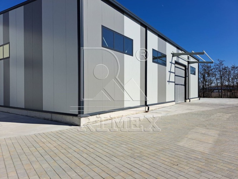 Da affittare  Negozio Plovdiv , Brezovsko shose , 1050 mq | 16173134 - Immagine [2]