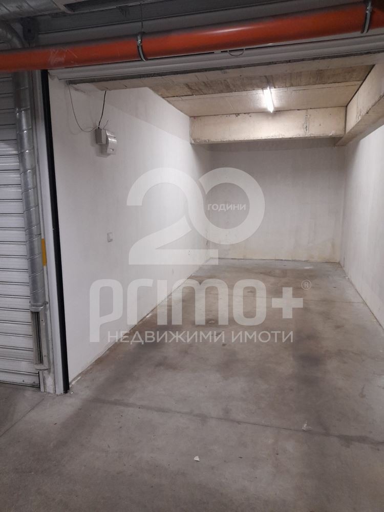 Te huur  Garage Sofia , Zona B-5 , 20 m² | 21608400 - afbeelding [2]