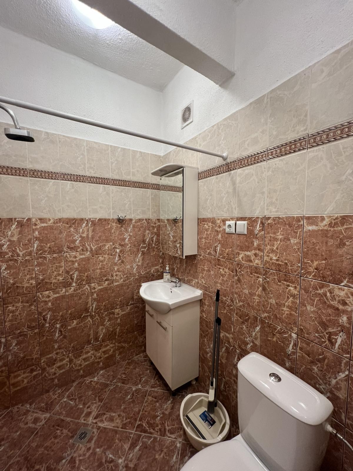 Дава под наем 3-СТАЕН, гр. София, Център, снимка 14 - Апартаменти - 53883961