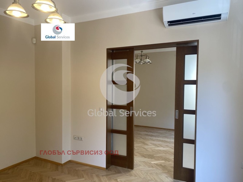 De inchiriat  3+ dormitor Sofia , Țentâr , 190 mp | 37299515 - imagine [4]